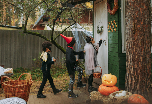 Pumpkin Spice Marshmallow Popcorn Balls