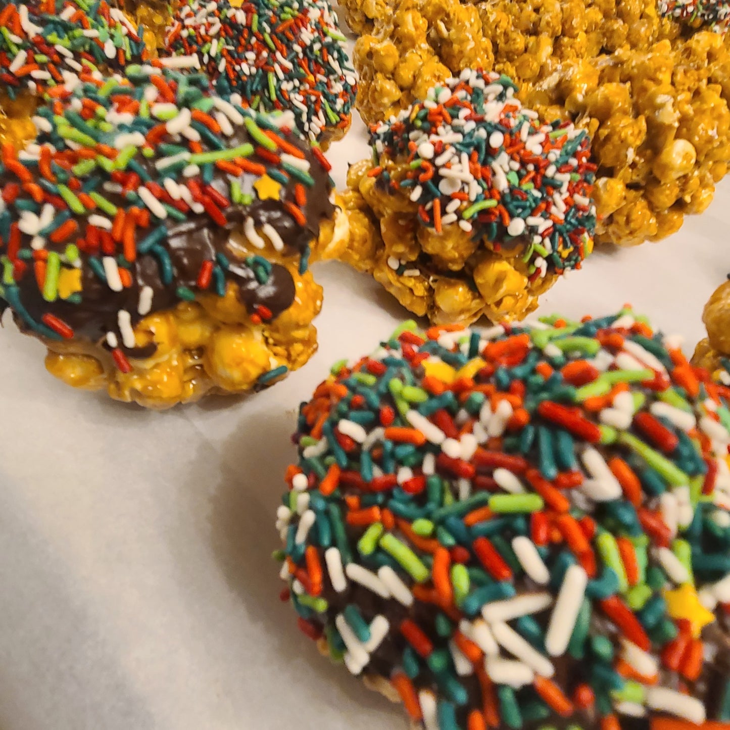 Holiday Marshmallow Caramel Popcorn Balls